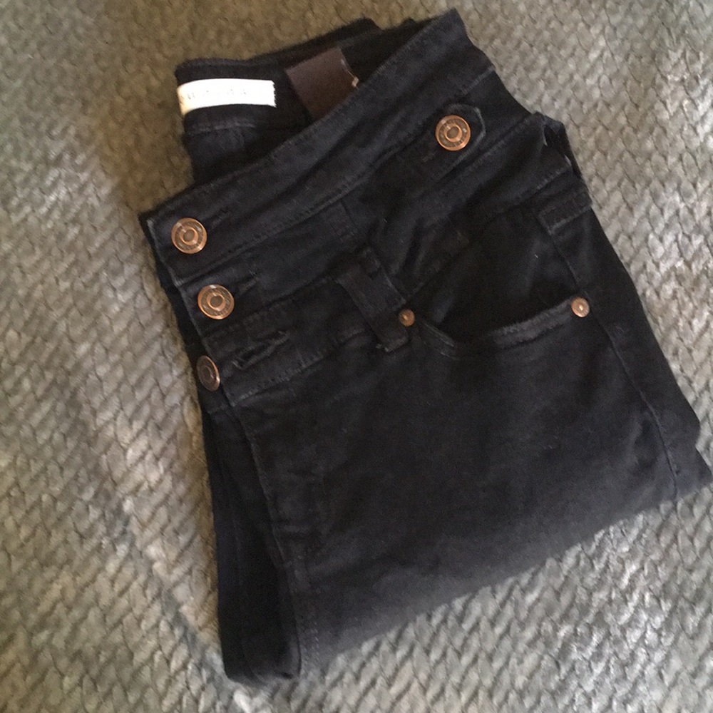 Black high rise skinny jeans